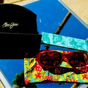 Maui Jim PUNCHBOWL Polarized Rectangular Sunglasses MEN / WOMEN